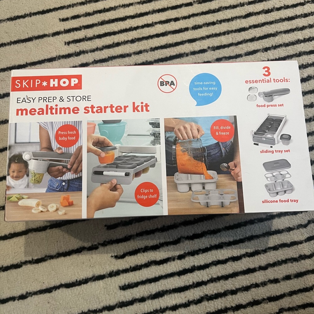 Skiphop Baby Mealtime Starter Kit NWT